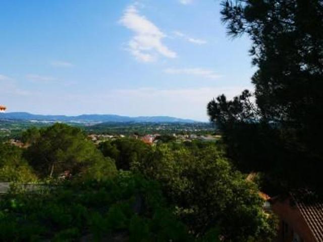 Terreno en venta en Santa Eulàlia de Ronçana photo 0