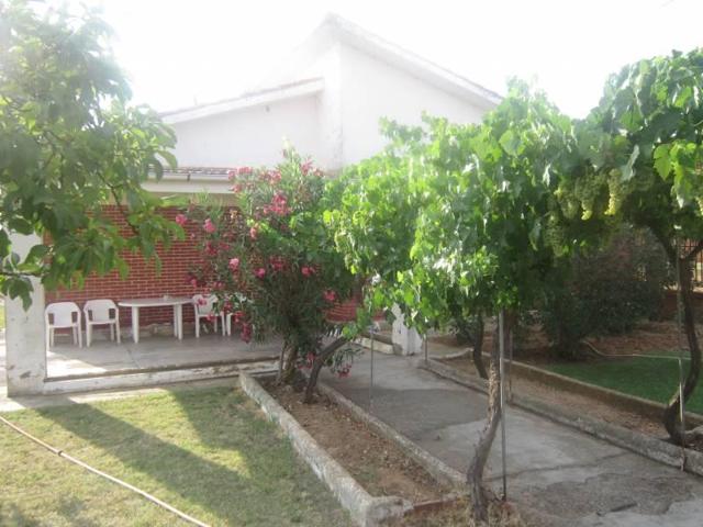 Casa en venta en La Antigua, Grajal de la ribera photo 0