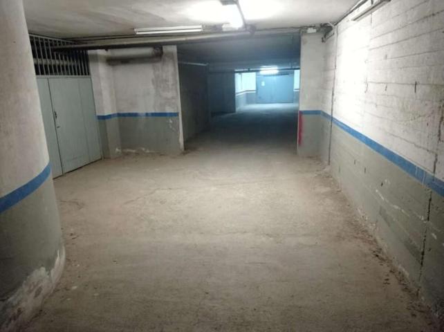 Local comercial en venta en Valdepeñas, Paseo de la Estacion photo 0