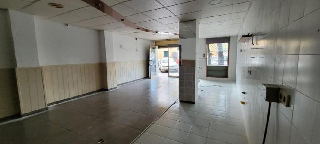 Local comercial en venta en Tarragona, Nou eixample photo 0