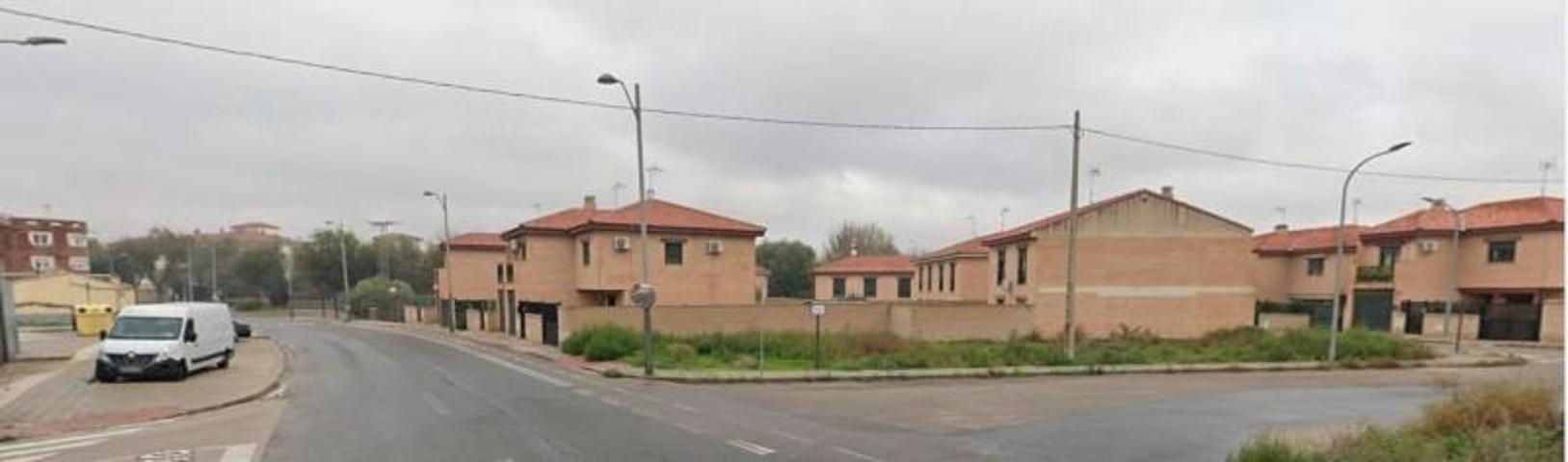 Chalet en venta en Mora, Castilla la mancha photo 0