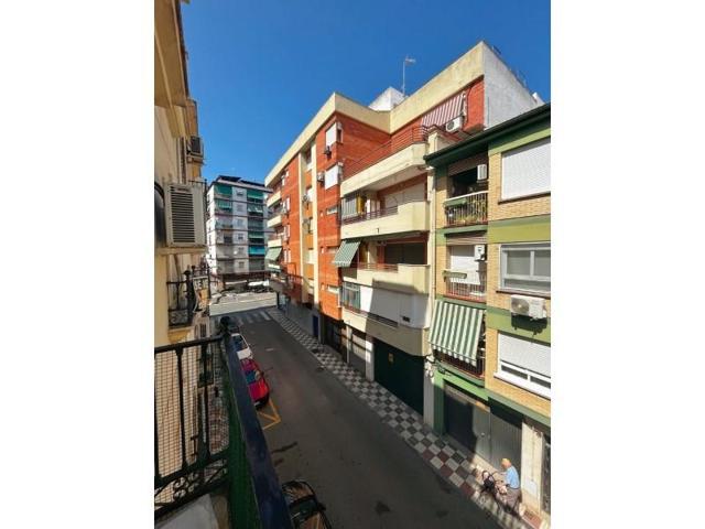 Piso en venta en Andújar photo 0