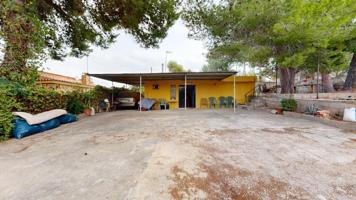 Chalet en venta en Alginet, URB. LOS LAGOS photo 0