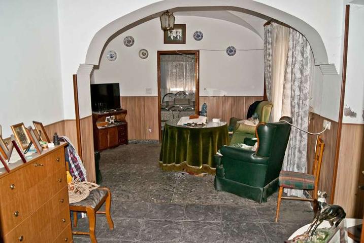 Casas de pueblo en venta en Sierra de Fuentes, Sierra de Fuentes photo 0