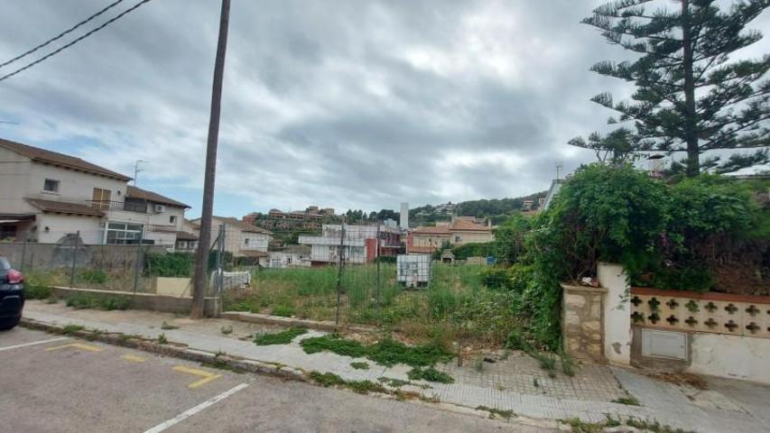 Terreno en venta en Segur de Calafell, PLAZA ESPANYA photo 0