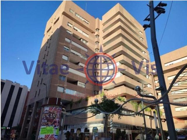 Local comercial en venta en Lorca photo 0