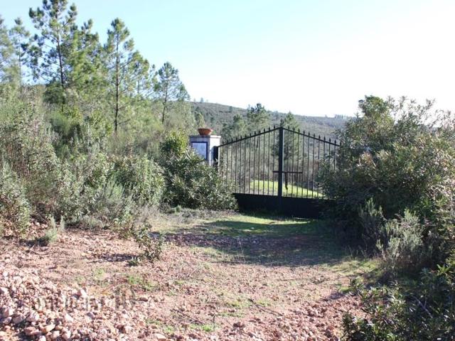 Chalet en venta en San Vicente de Alcántara photo 0