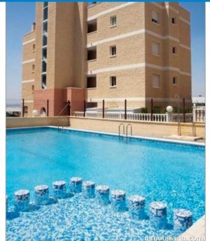 Apartamento en venta en Torrevieja, Aldea del mar photo 0