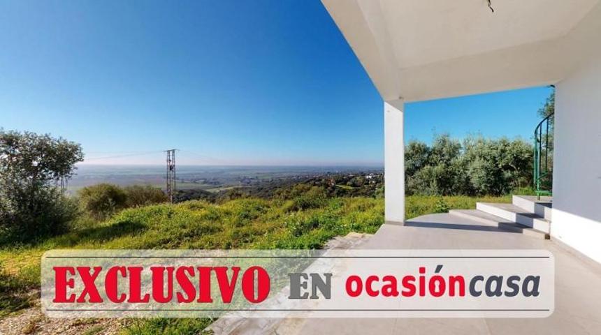 Casa con terreno en venta en Almodóvar del Río, URB.CIGARRA BAJA photo 0