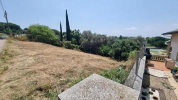 Terreno en venta en Caldes de Montbui, La font dels enamorats photo 0