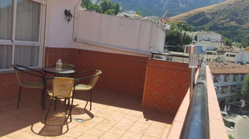 Piso en venta en Cazorla, Cazorla photo 0