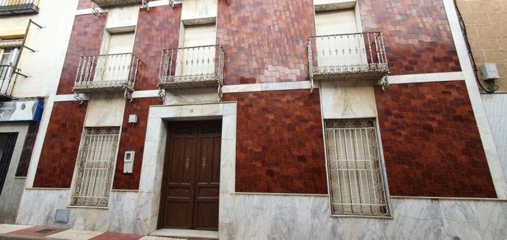 Casa en venta en Bailén, Bailen photo 0