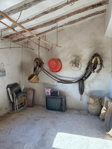 Casa con terreno en venta en Cañada del Trigo photo 0