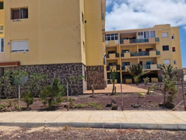 Apartamento en venta en Tuineje, Costa Calma photo 0