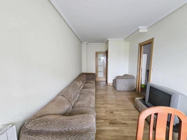 Piso en venta en Villarcayo de Merindad de Castilla la Vieja photo 0