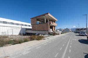 Terreno en venta en Churriana de la Vega, Churriana de la Vega photo 0