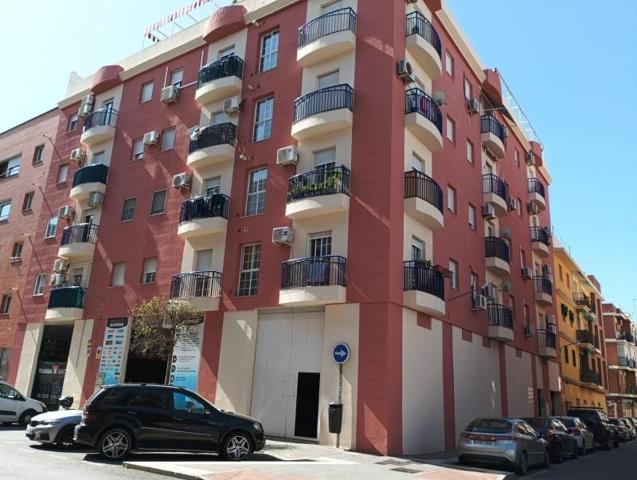 Local comercial en venta en Huelva, Molino de la Vega photo 0