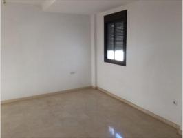 Piso en venta en Lucena, Lucena photo 0