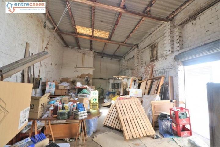 Local comercial en venta en Faura, CENTRO photo 0