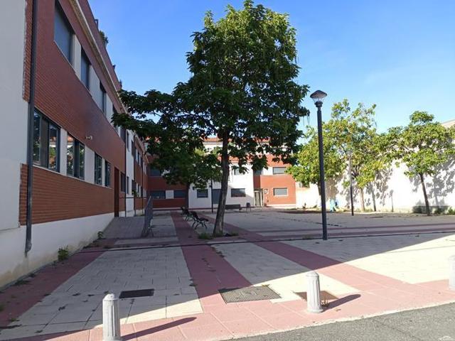 Piso en venta en Cabezón de Pisuerga, Pueblo photo 0