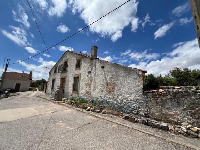 Chalet en venta en Santa Marta del Cerro, Santa Marta del Cerro photo 0