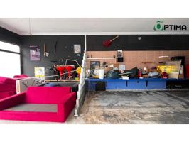 Local comercial en venta en Estrada photo 0