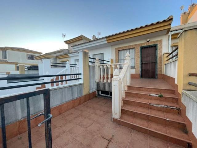 Adosada en venta en Murcia, Área de Murcia photo 0