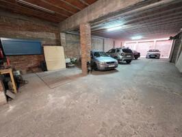 Local comercial en venta en Igualada, Barri de Montserrat photo 0