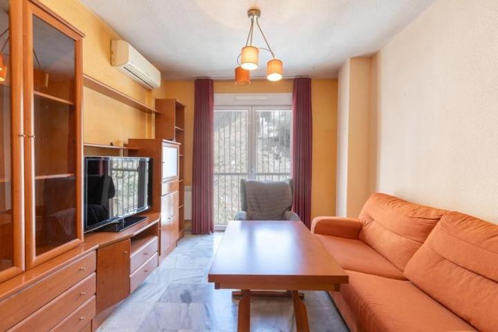 Piso en venta en Cenes de la Vega, Vega de granada zona sur photo 0