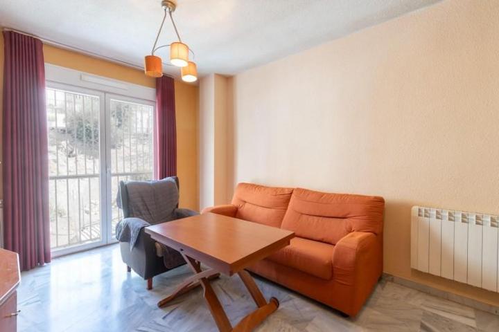 Piso en venta en Cenes de la Vega, Vega de granada zona sur photo 0