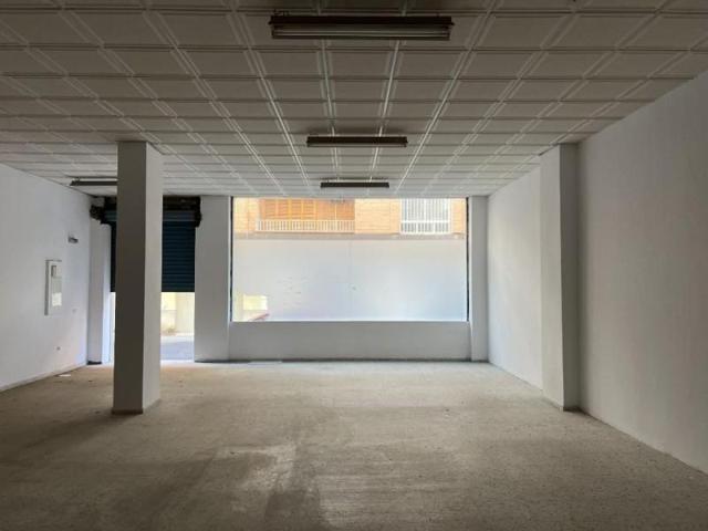 Local comercial en venta en Motril, Motril pueblo photo 0