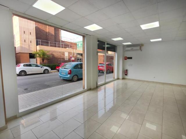 Local comercial en venta en Sueca, Zona pueblo photo 0