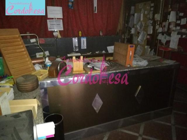 Local comercial en venta en Córdoba, Centro photo 0