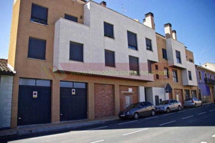 Local comercial en venta en Fuenmayor, Fuenmayor photo 0