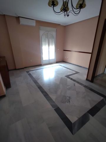 Piso en venta en Baena, Zona c- Salvador Muñoz photo 0