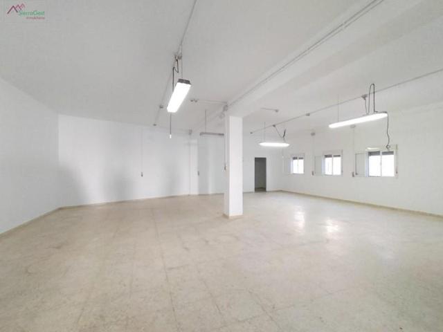 Local comercial en venta en El Bosque, El bosque photo 0