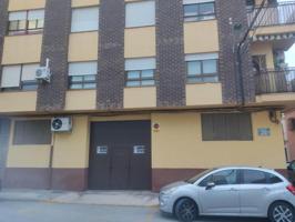 Local comercial en venta en Almansa, San Juan photo 0