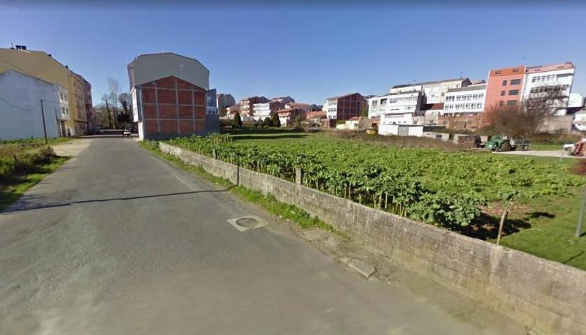 Terreno en venta en Carballo, Barrio de las flores photo 0