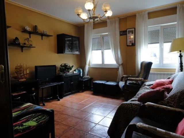 Piso en venta en Villaviciosa, Villaviciosa photo 0