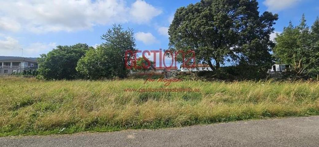 Terreno en venta en Arnuero, Castillo photo 0