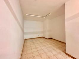 Local comercial en venta en Palamós, CENTRE photo 0