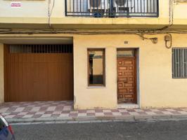Local comercial en venta en Almussafes, Céntrico photo 0