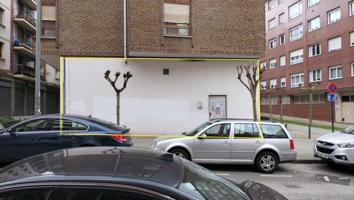 Local comercial en venta en Galdakao photo 0