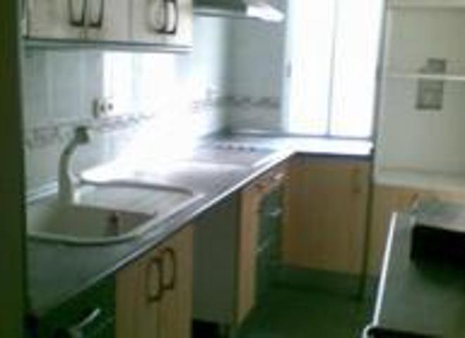 Piso en venta en Getafe, DOÑA ROMERA, 28901 photo 0