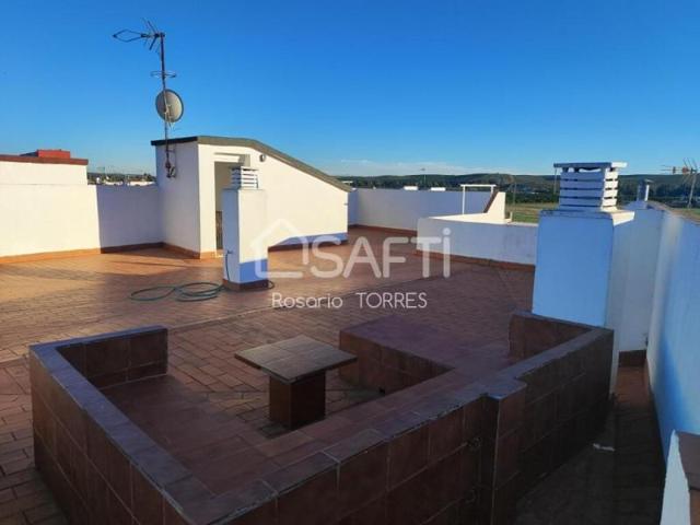 Piso en venta en Palma del Río photo 0