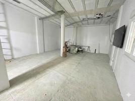 Local comercial en venta en Dos Hermanas, Centro - Doña Mercedes photo 0