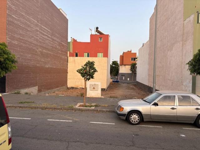 Terreno en venta en Santa Lucía de Tirajana, Vecindario photo 0