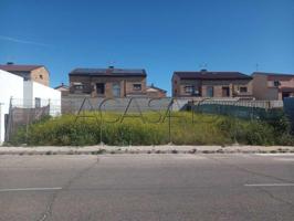 Terreno en venta en Ugena photo 0