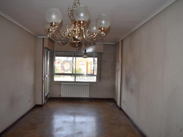 Piso en venta en Valladolid photo 0