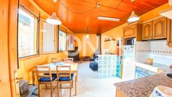 Apartamento en venta en Sort, MONTARDIT photo 0